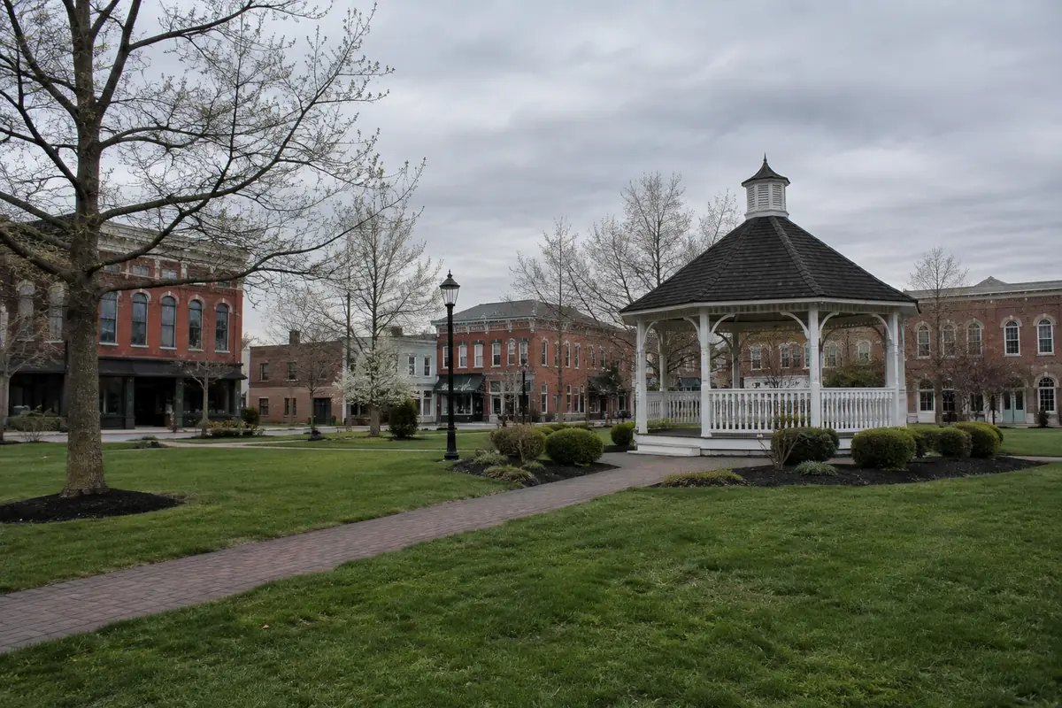 Village square gazebo in Sunbury, Ohio